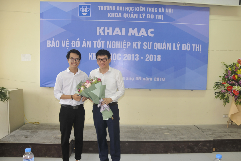 Khai mạc Bảo vệ đồ án tốt nghiệp Kỹ sư Quản lý Đô thị khóa 2013 - 2018