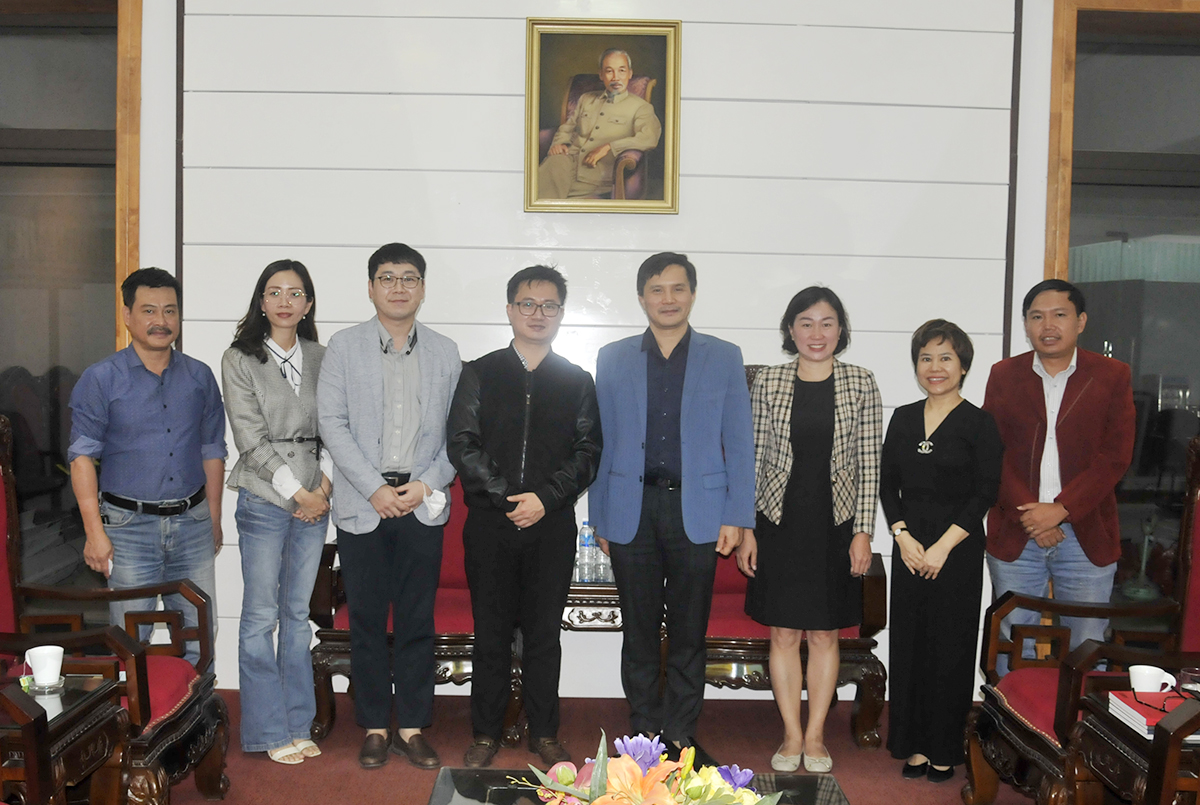 Hiệu trưởng Trường Đại học Kiến trúc Hà Nội tiếp và làm việc với đại diện Tập đoàn Korea Land & Housing