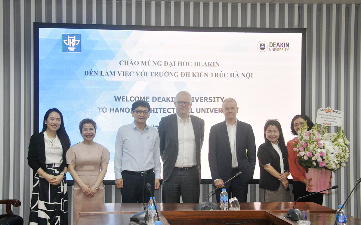 Trường Đại học Kiến trúc Hà Nội tiếp và làm việc với Đại học Deakin, Úc